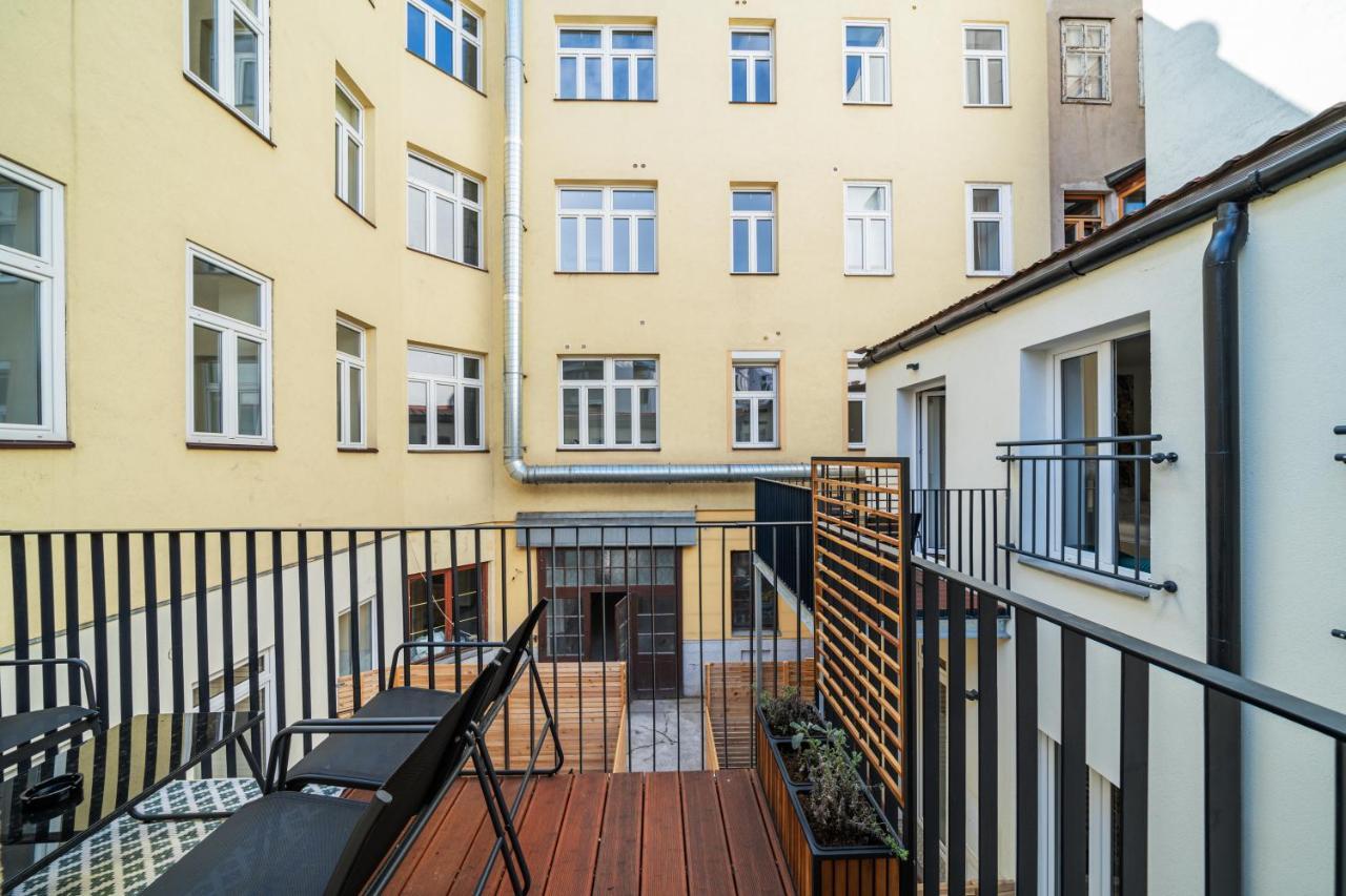 וינה The 15'S Apartments מראה חיצוני תמונה
